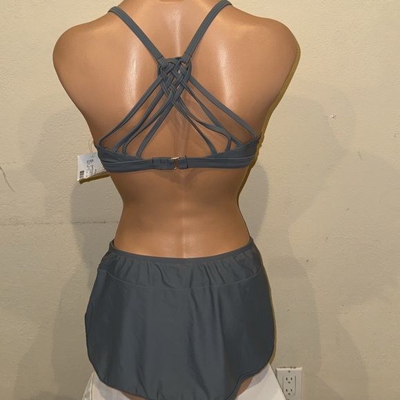 New Go Gossip Bikini set skirt with attached shorts and bra size S - Picture 5 of 5